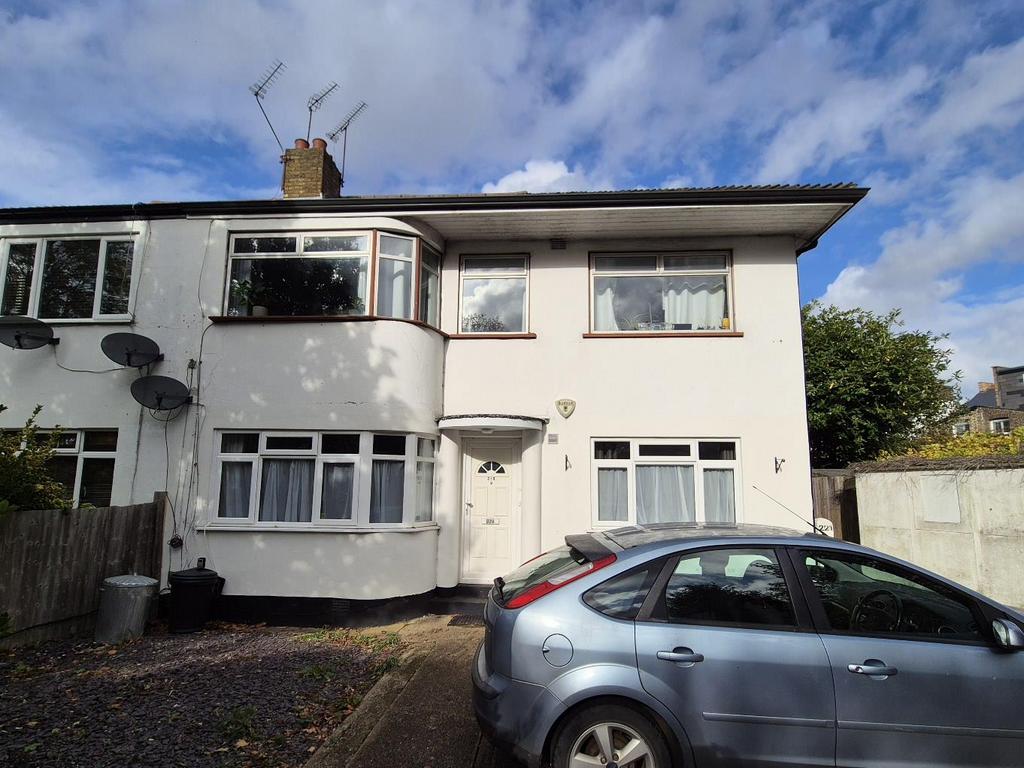 Drayton Bridge Road, Ealing, W13 2 bed flat to rent £2,000 pcm (£462 pw)