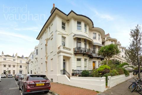 1 bedroom flat for sale, Lansdowne Place, Hove, East Sussex, BN3