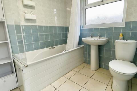 48 Albert Road, Chatham, ME4 5PZ