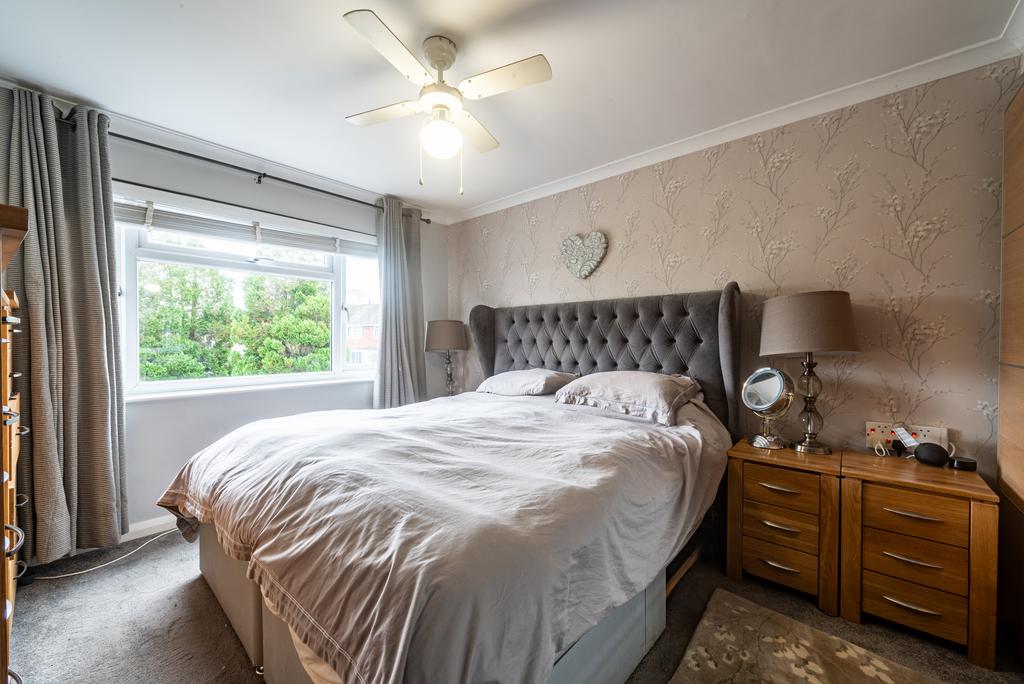 12 Aylesham Way-4