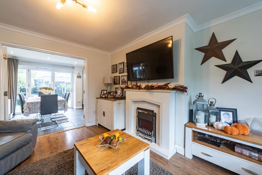 12 Aylesham Way-30