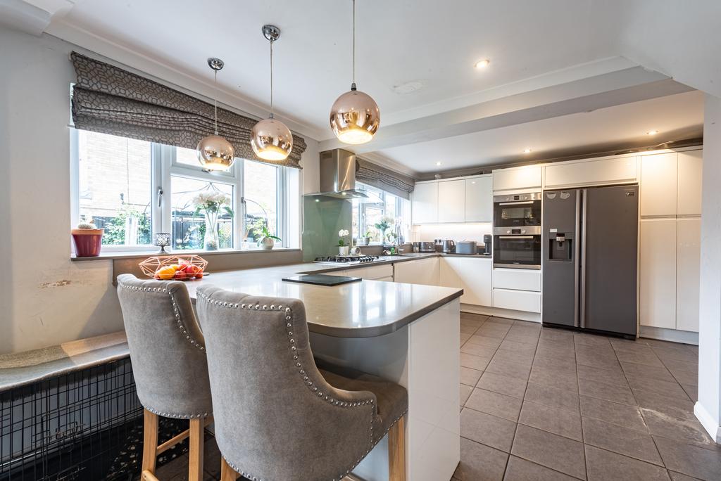 12 Aylesham Way-19