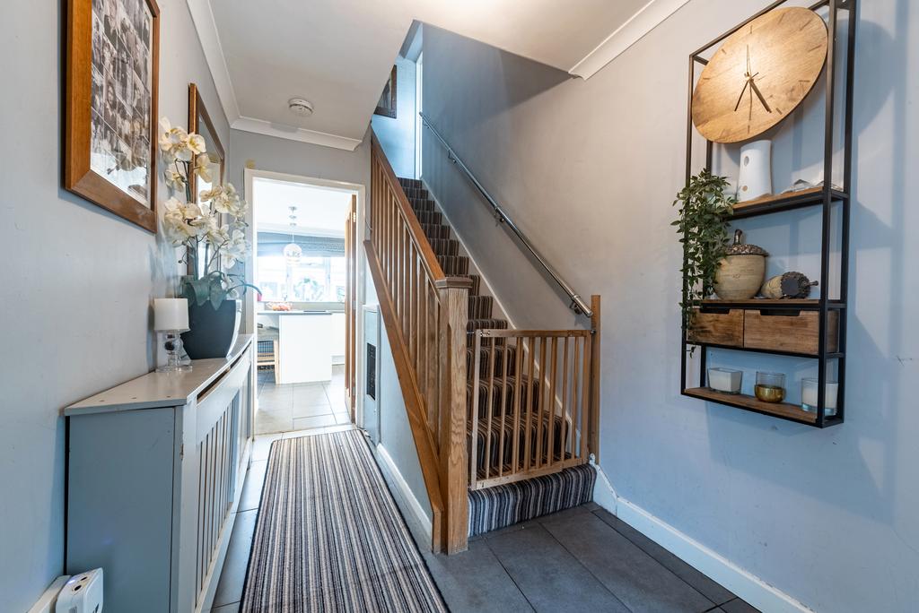 12 Aylesham Way-14