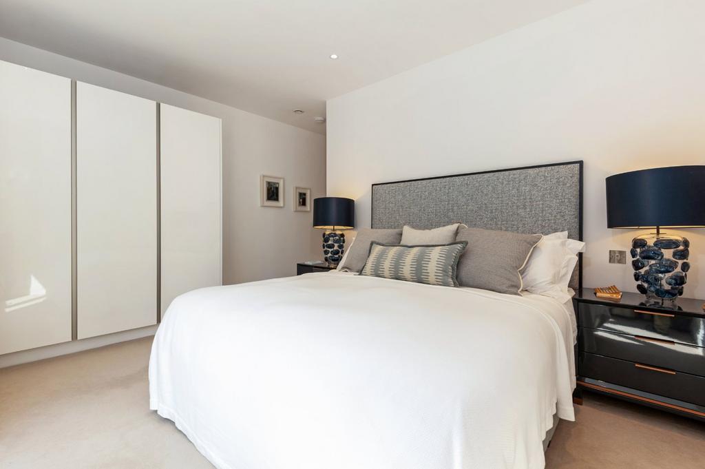 Apartment in Teddington, Hampton Wick - View 5