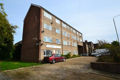 2 bedroom apartment to rent, Hollybank Hill, Sittingbourne ME10