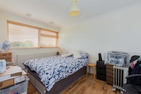 14, Gibson Court Ditton Road, Slough, SL3 8PP