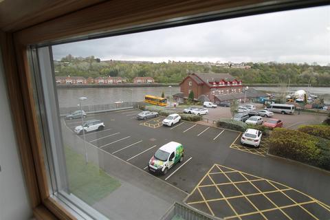 2 bedroom apartment for sale, Friars Wharf, Green Lane, Gateshead