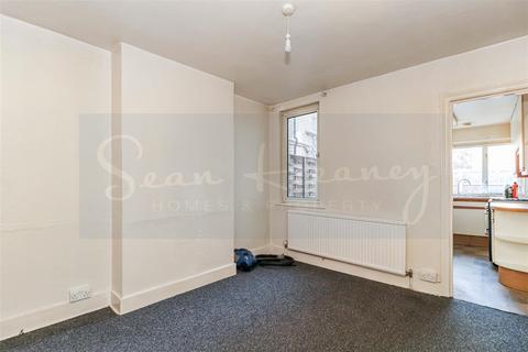undefined, Lucan Road, Barnet EN5
