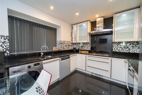 3 bedroom apartment for sale, Elmwood Lodge, Parkfield Road South, Didsbury