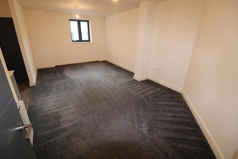 2 bedroom flat to rent, Fleet St , Burton upon Trent DE14