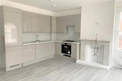 2 bedroom flat to rent, George Street West, Luton LU1