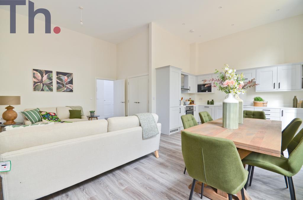 Open Plan Living/Dining/Kitchen