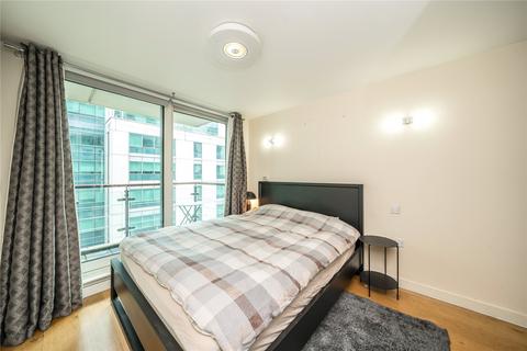 1 bedroom apartment for sale, Hanover House, St. George Wharf SW8