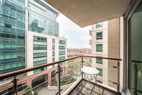 1 bedroom apartment for sale, Hanover House, St. George Wharf SW8