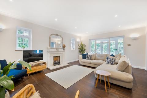 17 The Ridgeway, Fetcham, Leatherhead, KT22 9BA
