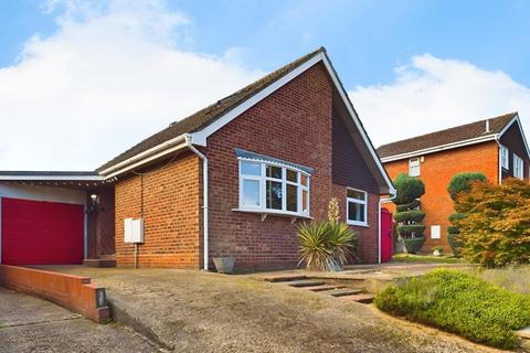 4 bedroom bungalow for sale, Forge Close, Southampton SO31