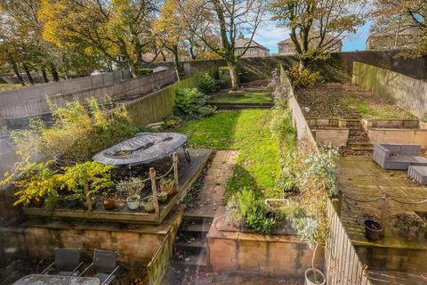 3 bedroom semi-detached house for sale, Black Dyke View, Queensbury, Bradford