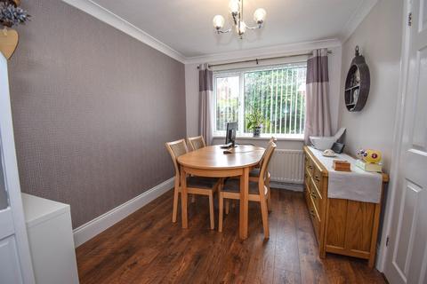 3 bedroom semi-detached house for sale, Sorrel Gardens, South Shields