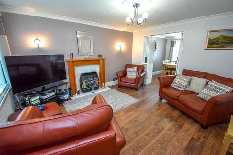 3 bedroom semi-detached house for sale, Sorrel Gardens, South Shields