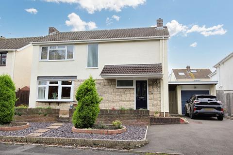 5 bedroom detached house for sale, Voss Park Drive, Llantwit Major, CF61