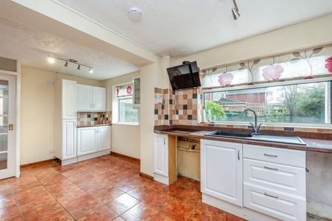 4 bedroom detached house for sale, Woodville, Mancot, CH5