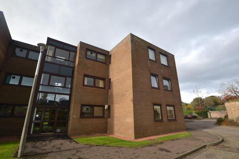 3 bedroom flat to rent, West Grange Gardens, Edinburgh, EH9