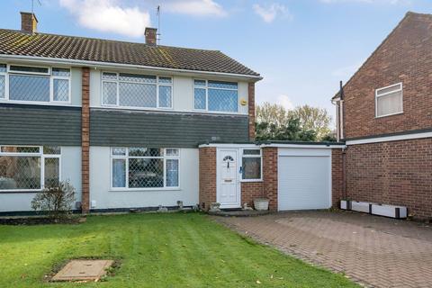 3 bedroom semi-detached house for sale, Gallys Road, Windsor, SL4