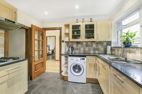 12 Booth Drive, Staines-upon-thames, TW18 1PR