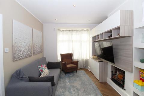 2 bedroom house for sale, Pylbrook Road, Sutton