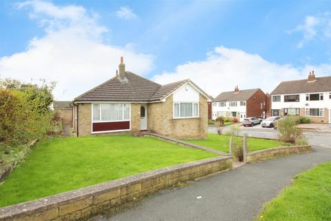 3 bedroom detached bungalow for sale, Templegate Avenue, Leeds LS15