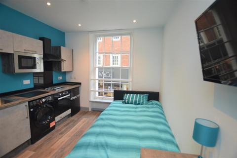 1 bedroom flat to rent, 33B, Silver Street The Mint Studios