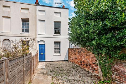 3 bedroom end of terrace house for sale, St. Dunstans, Canterbury CT2