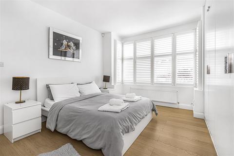 3 bedroom apartment for sale, Grove Road, North Finchley