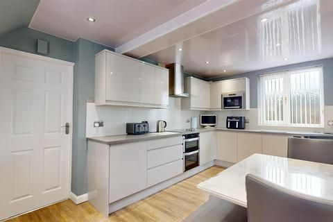 3 bedroom detached house for sale, Carr House Lane, Shelf, Halifax