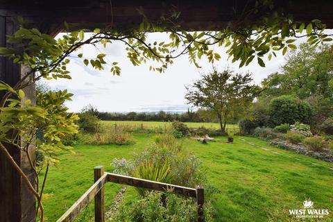 3 bedroom detached house for sale, Capel Iwan, Newcastle Emlyn