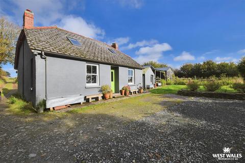 3 bedroom detached house for sale, Capel Iwan, Newcastle Emlyn