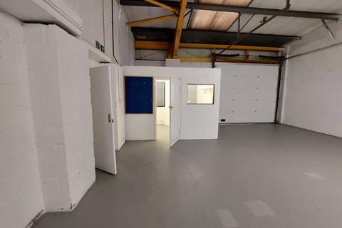 Industrial unit to rent, Plumtree Road, Doncaster DN11