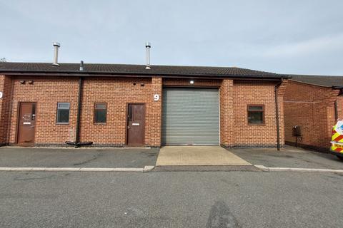 Industrial unit to rent, The Turnpike, Grantham NG31