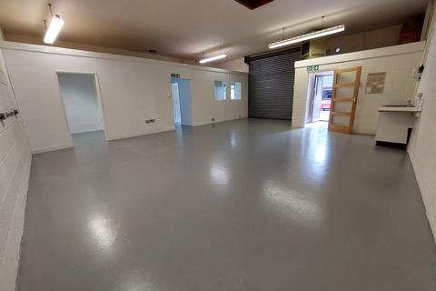 Industrial unit to rent, The Turnpike, Grantham NG31