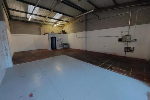 Industrial unit to rent, Beacon Court, Newark NG22