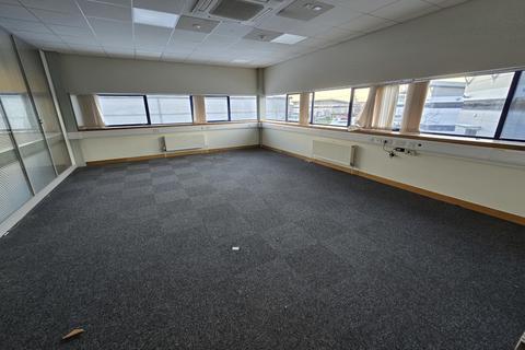 Industrial unit to rent, Capitol Close, Barnsley S75