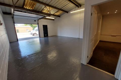 Industrial unit to rent, Plumtree Farm Industrial Estate, Doncaster DN11