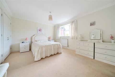 3 bedroom terraced house for sale, St. Thomas Close, Chilworth, Guildford, Surrey, GU4