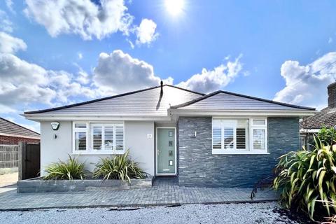 3 bedroom bungalow for sale, Southern Lane, Barton On Sea, New Milton, Hampshire, BH25