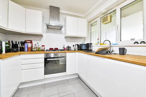 1 bedroom flat for sale, Estcourt Road, Fulham, London, SW6