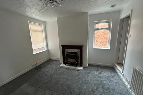 2 bedroom property to rent, North Street, Sutton-In-Ashfield NG17