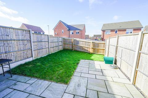 3 bedroom end of terrace house for sale, Rutherford Crescent, Leighton Buzzard