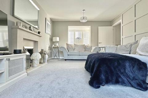 1 Maple Close, Black Notley, Braintree, CM77 8GB