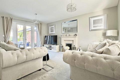 1 Maple Close, Black Notley, Braintree, CM77 8GB