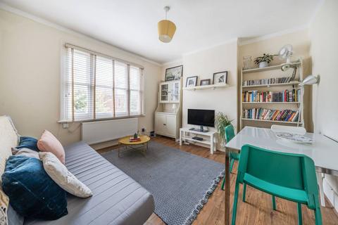 1 bedroom flat to rent, Elm Grove, Cricklewood, London, NW2